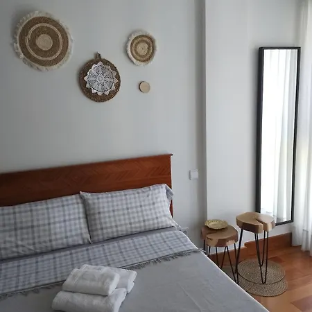 Apartment El Pisito De Marbore